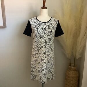Matison Stone Black and Cream Crochet T-Shirt Dress, Size 4, NWT